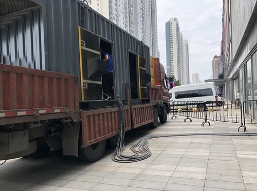 四子王柴油发电机空气滤清器在不同季节的更换周期是否有差异？